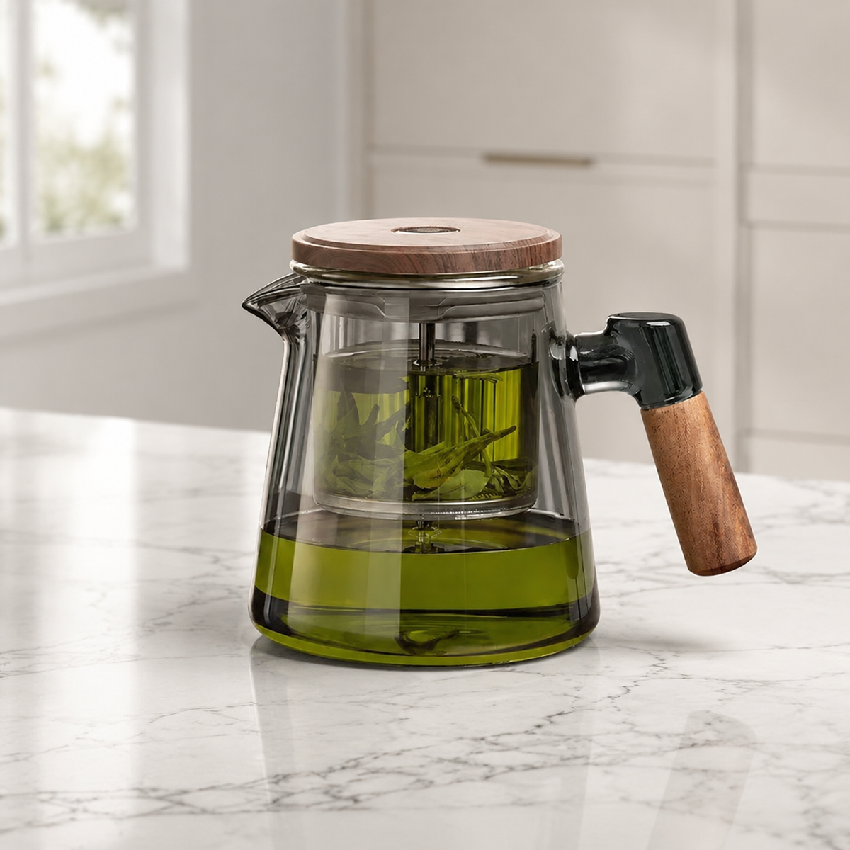 SAINT LAWRENCE Traditional Borosilicate Glass Teapot with Infuser, 650ml Tea Press with Walnut Handle